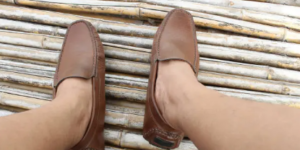 mens wide-width shoes